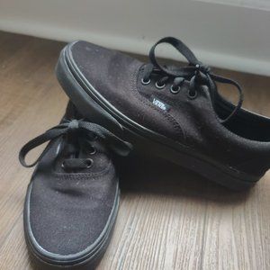 Unisex All Black Vans